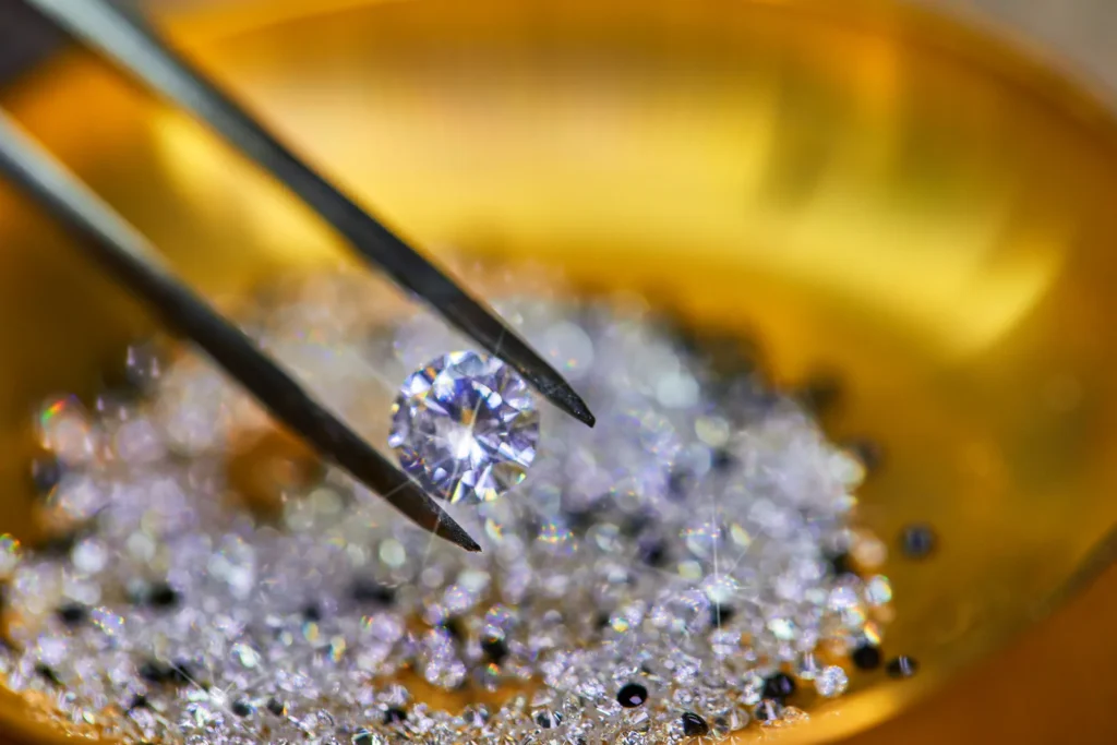 Setting diamonds on a Rolex, step by step